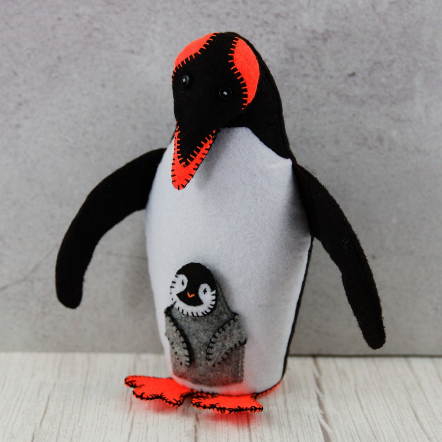 Pingvinas su pingviniuku 18 cm